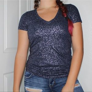 Blue fitted T-shirt w gold metallic specks